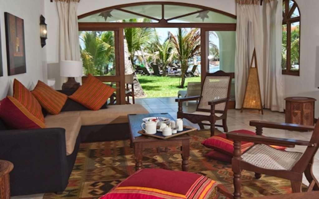 Lantana Galu Beach Diani Beach Bilik gambar