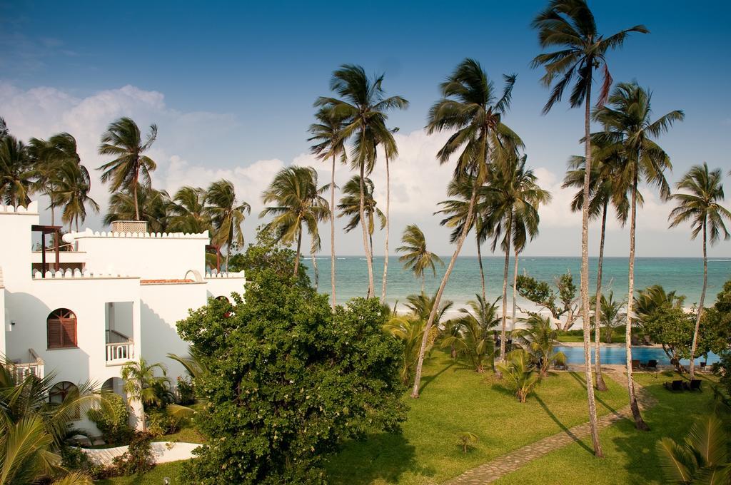 Lantana Galu Beach Diani Beach Bilik gambar